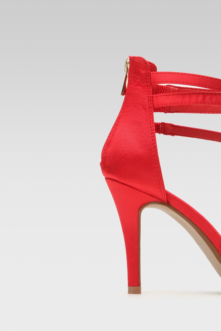 
                Jenny Fairy - Sandały z aplikacją czerwone - 5904248764517