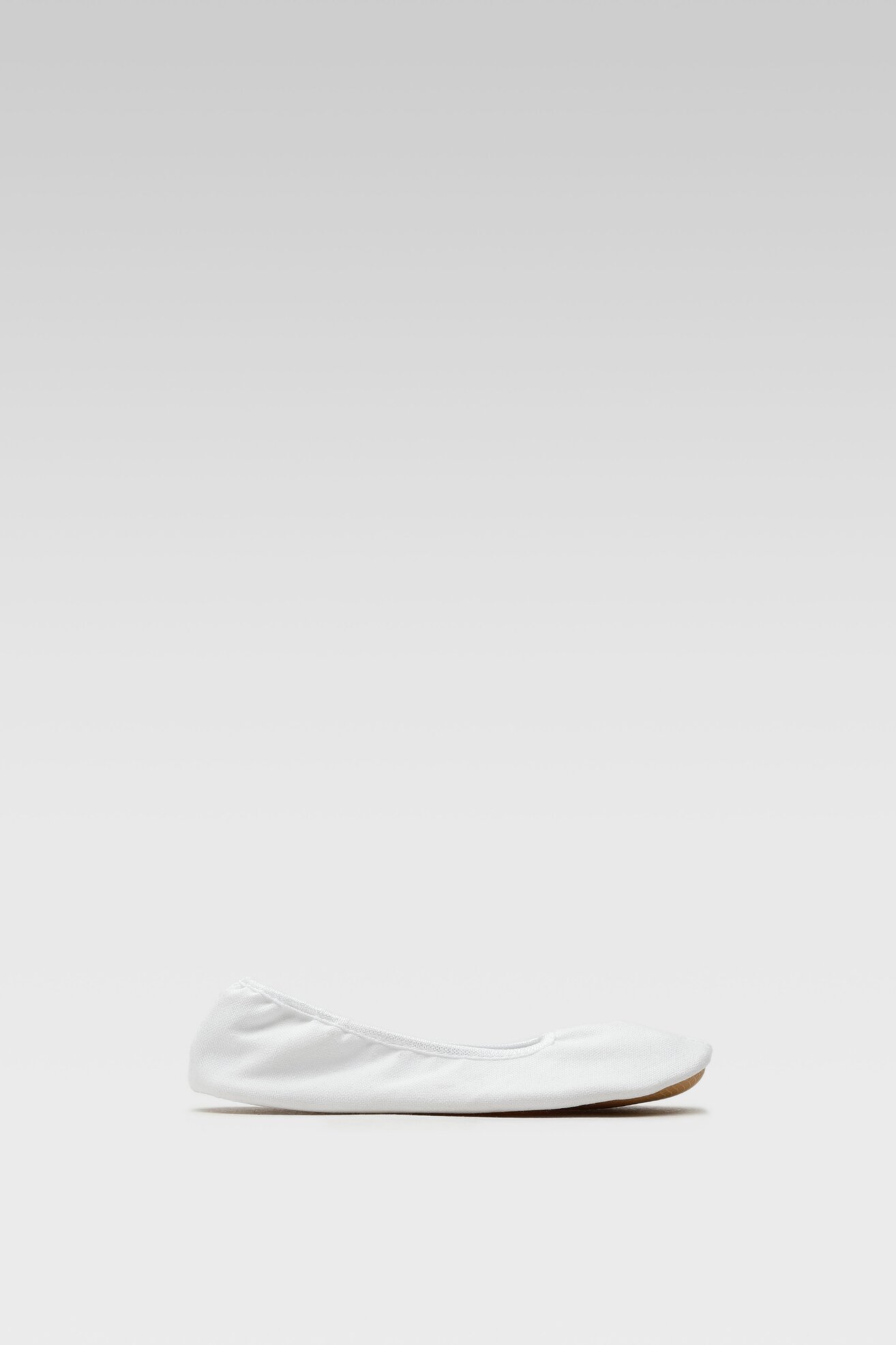 Kapcie MB 3BA1/4-28POIR Biały