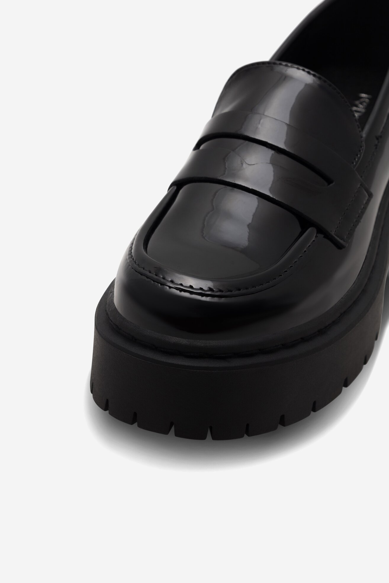 Mokaszin DeeZee H13123D-3 FEKETE