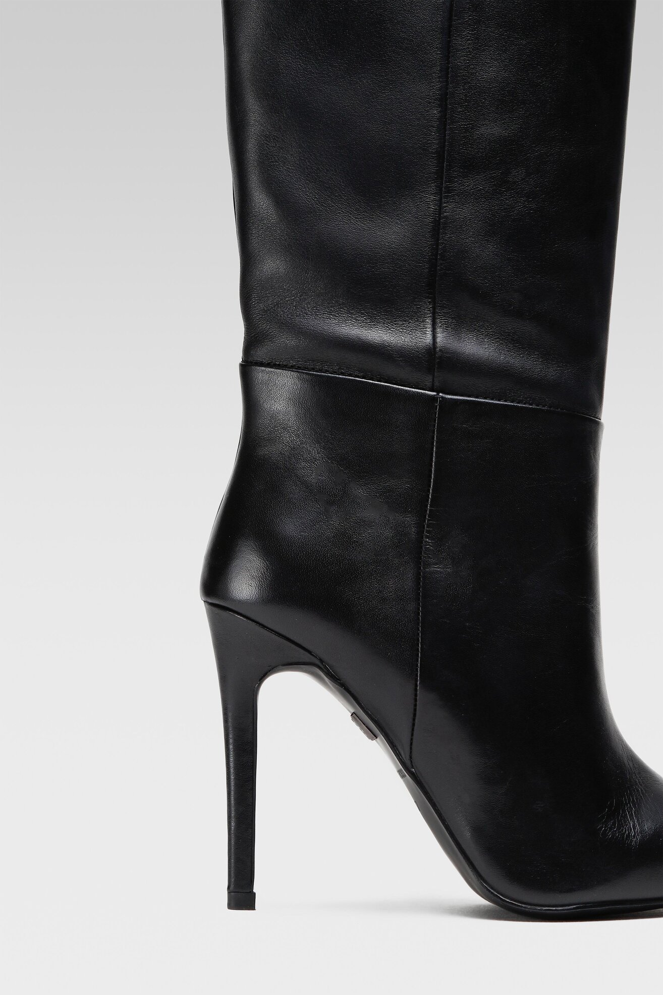 Csizma Gino Rossi 105922 FEKETE