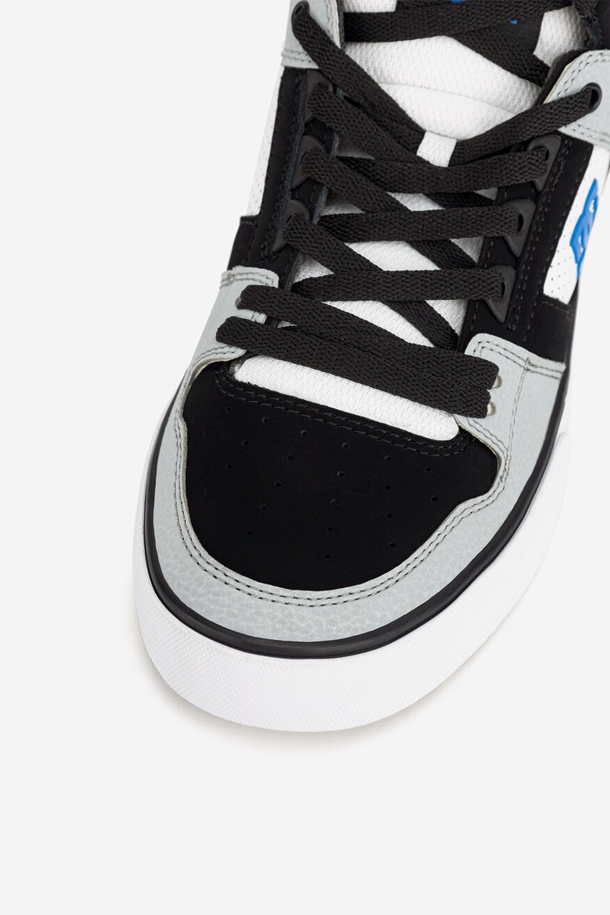 
                Sportska obuća DC Shoes CRNA - 5905588849902