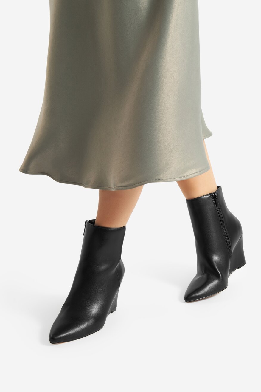 Jenny Fairy - Botki na koturnie - 5905588878346