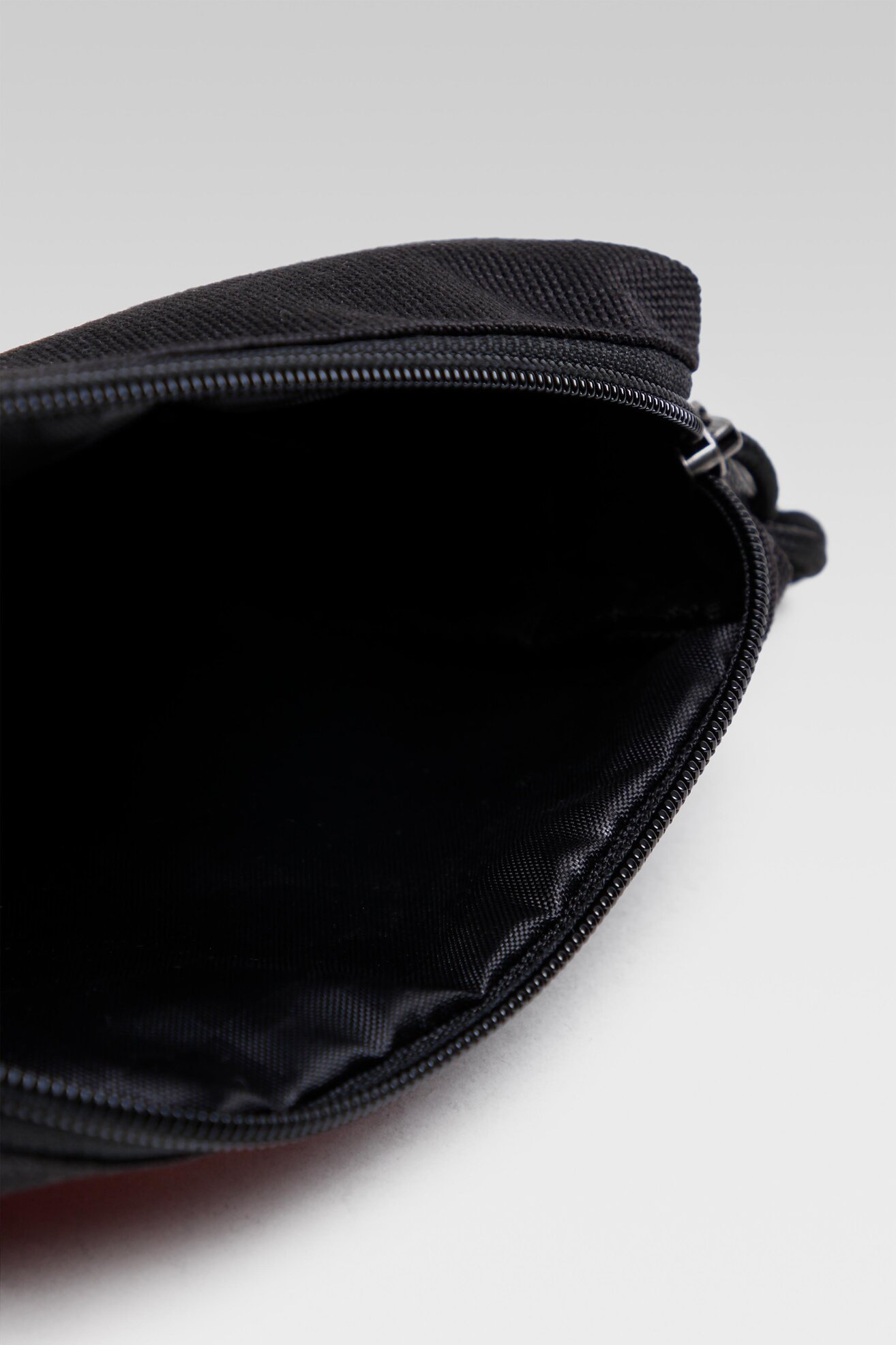 Piórnik Vans BY OTW PENCIL POUCH BOYS VN0A3HMQA2T1 Czarny