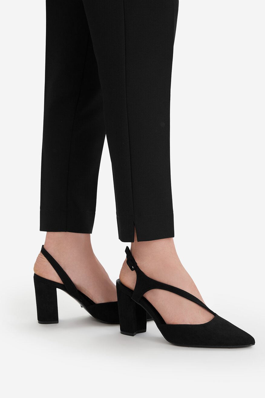 
                Cipele na štiklu DeeZee CRNA - 5906751718407