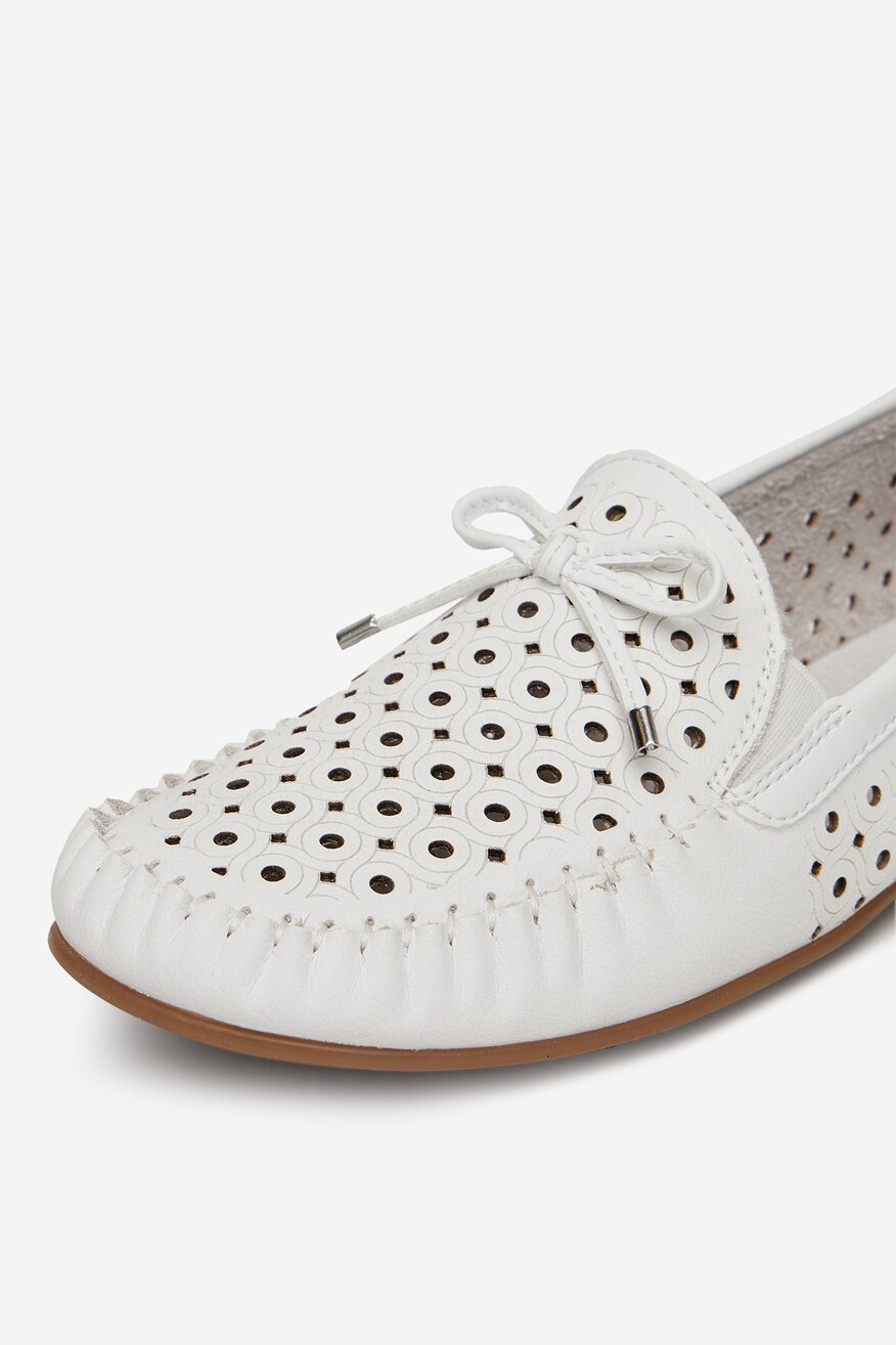 
                        Mokasyn Rieker CEO-L6352-80 Biały - 5906751769843