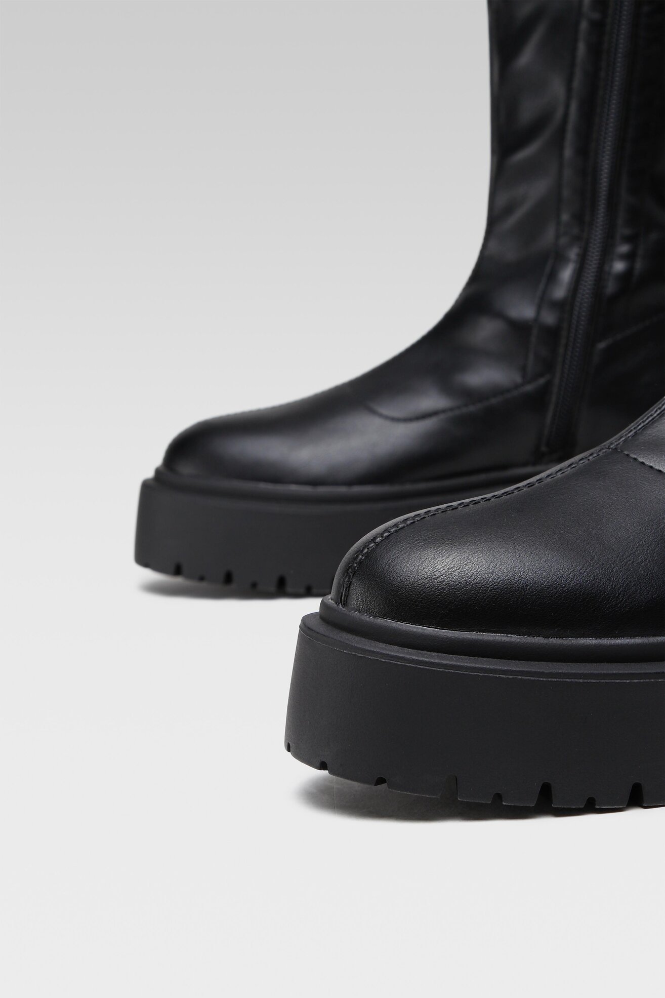 Csizma DeeZee WS1901-03 FEKETE