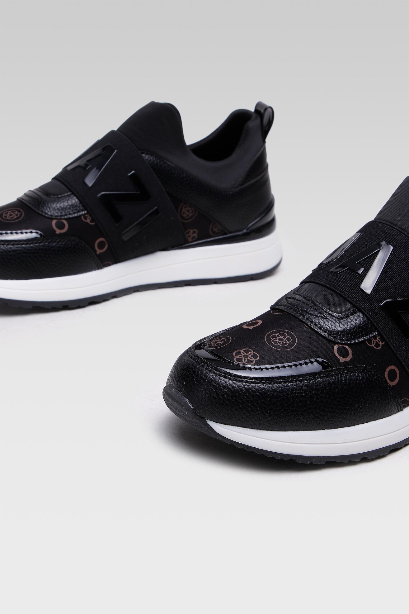 Sneakers Quazi WS5706-04 Czarny