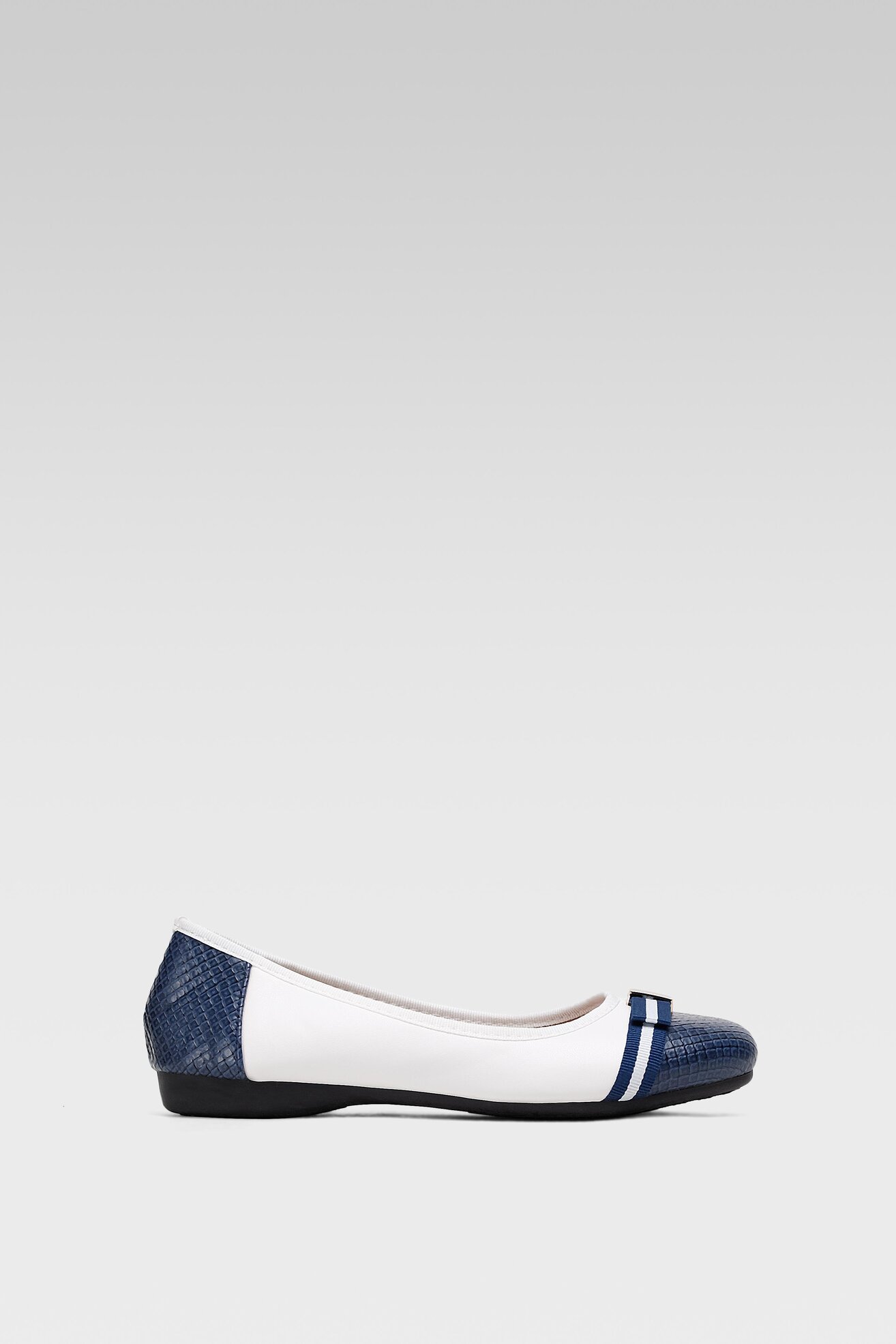 Baleriny Bassano 451-8922-1 Biały