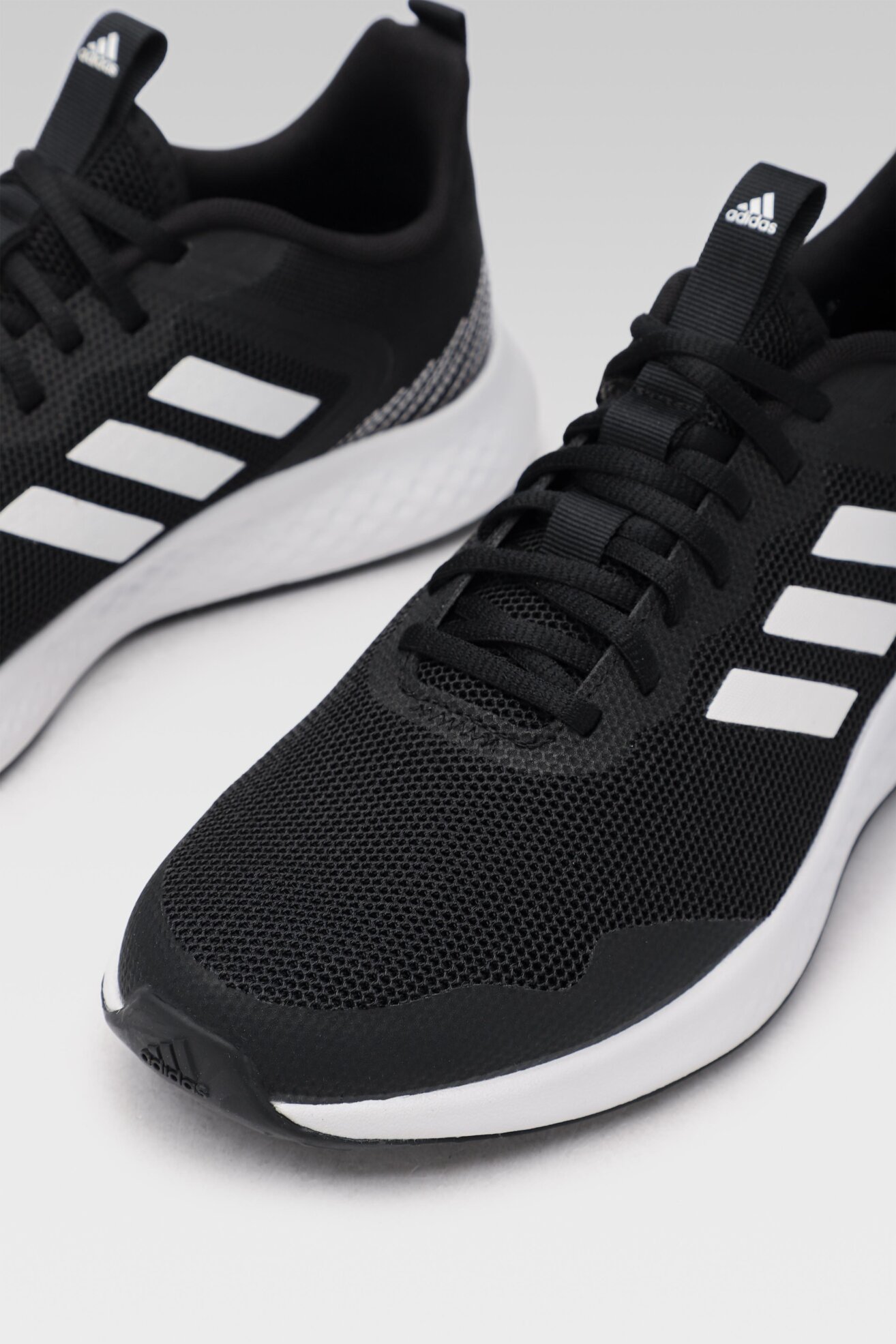 Obuwie sportowe adidas FLUIDSTREET FW1703 Czarny
