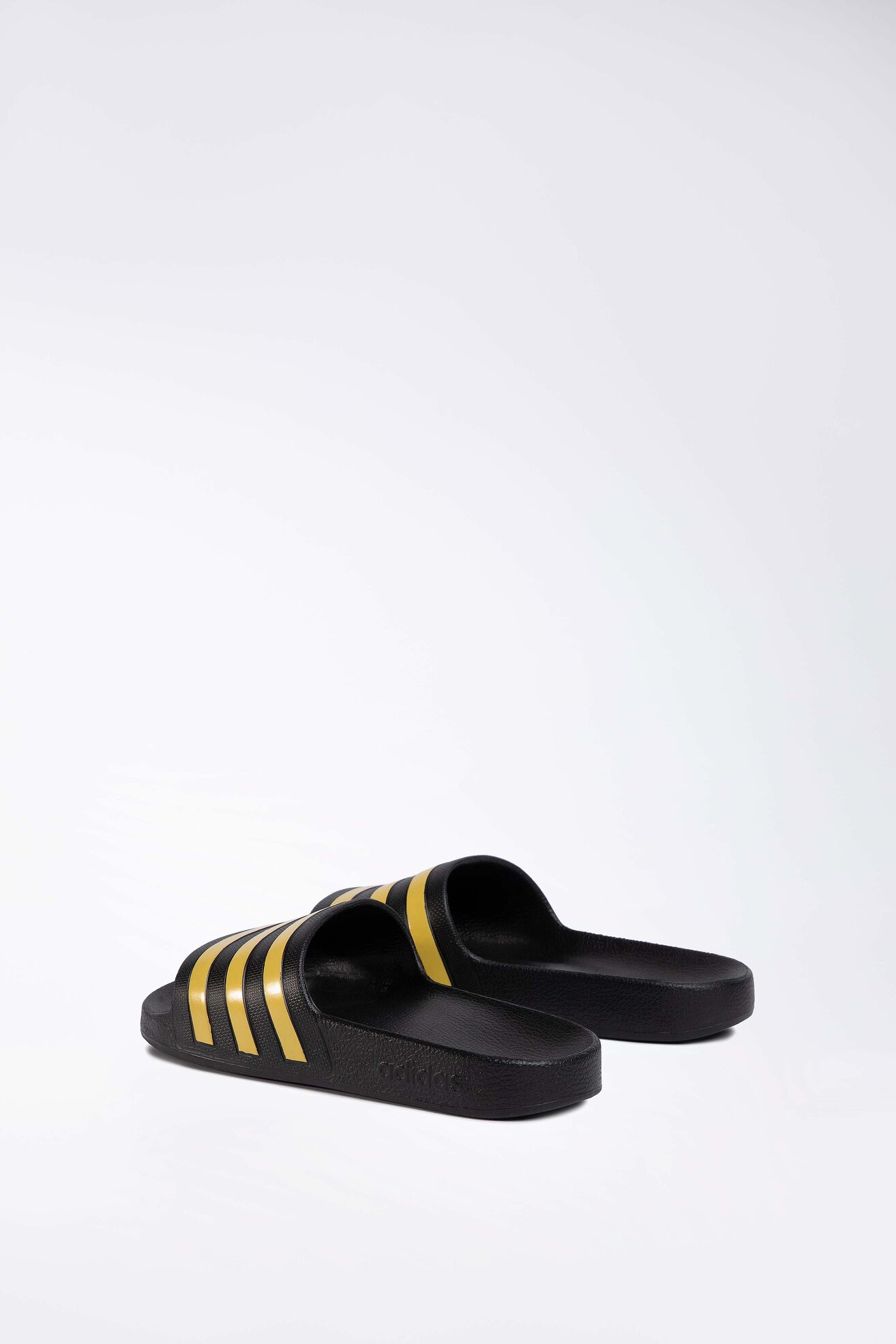 Папуче за базен ADIDAS C-ADILETTE AQUA EG1758 CRNA