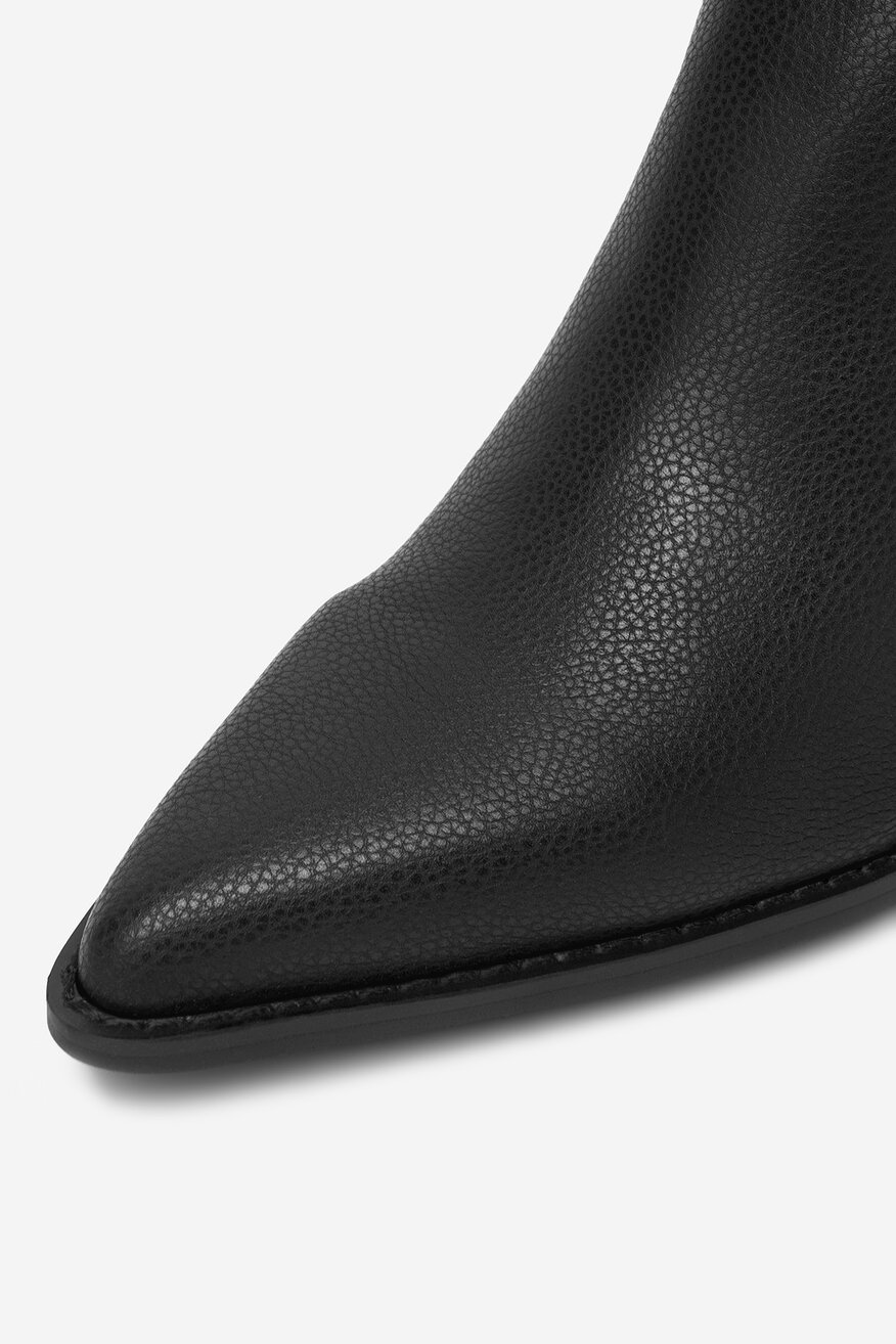 
                Ботильйони DeeZee ЧОРНИЙ - 5904410912630