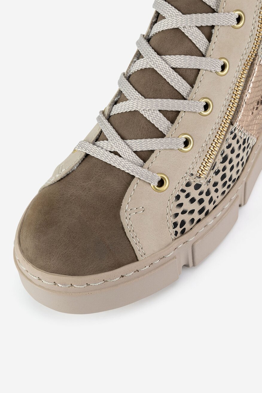 
                Rieker - Trzewiki - 2230068922053