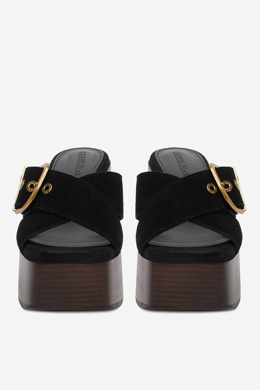 
                GUESS JEANS - Klapki skórzane - 5907964071730