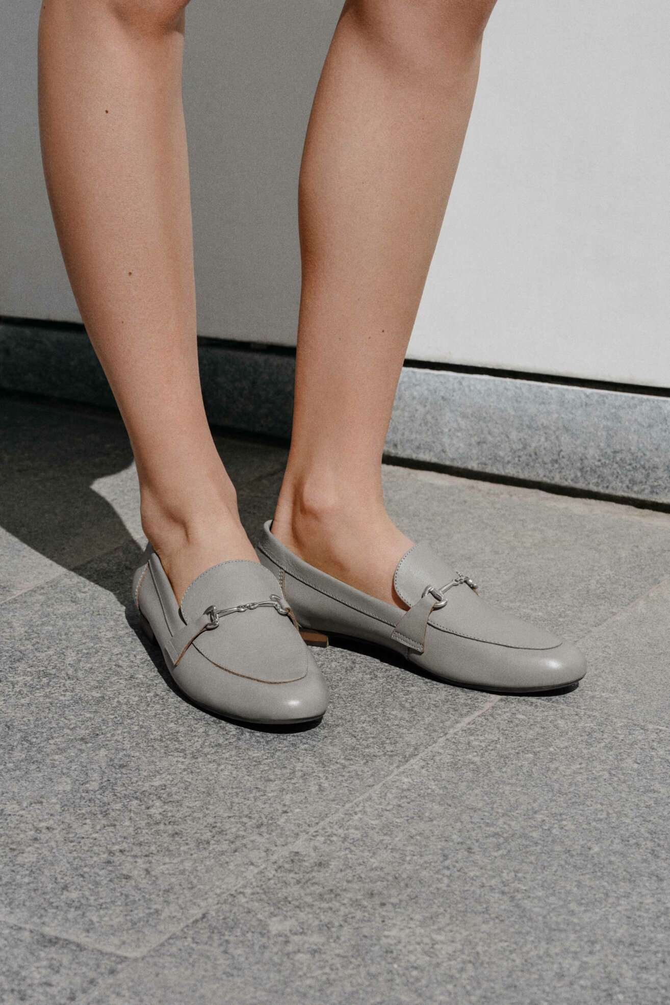 Półbuty Gino Rossi E21-23409LGS-AMBRA Szary