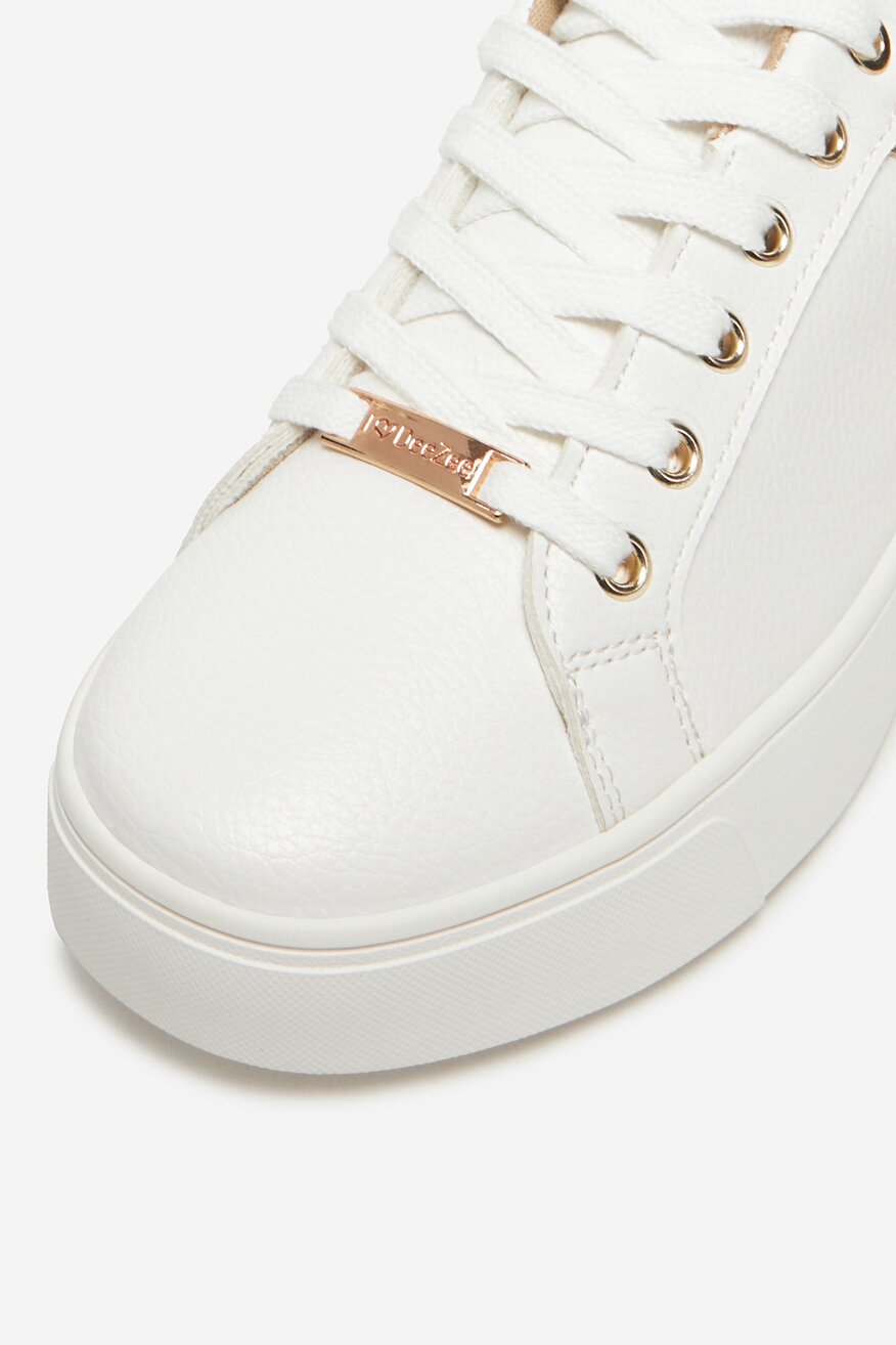 
                Tornacipő DeeZee FEHÉR - 5906751072752