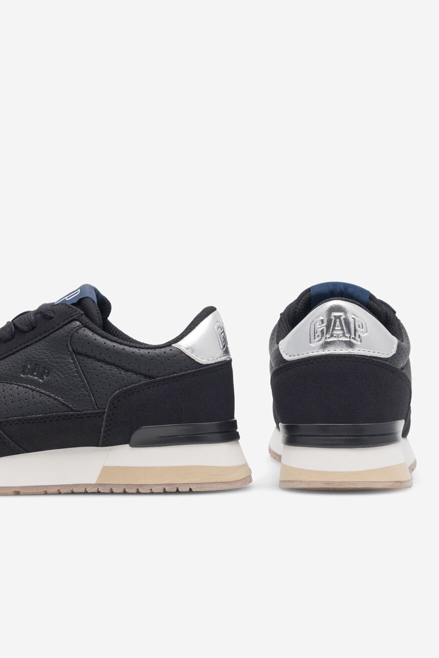 
                Sportcipő GAP FEKETE - 5905588065876