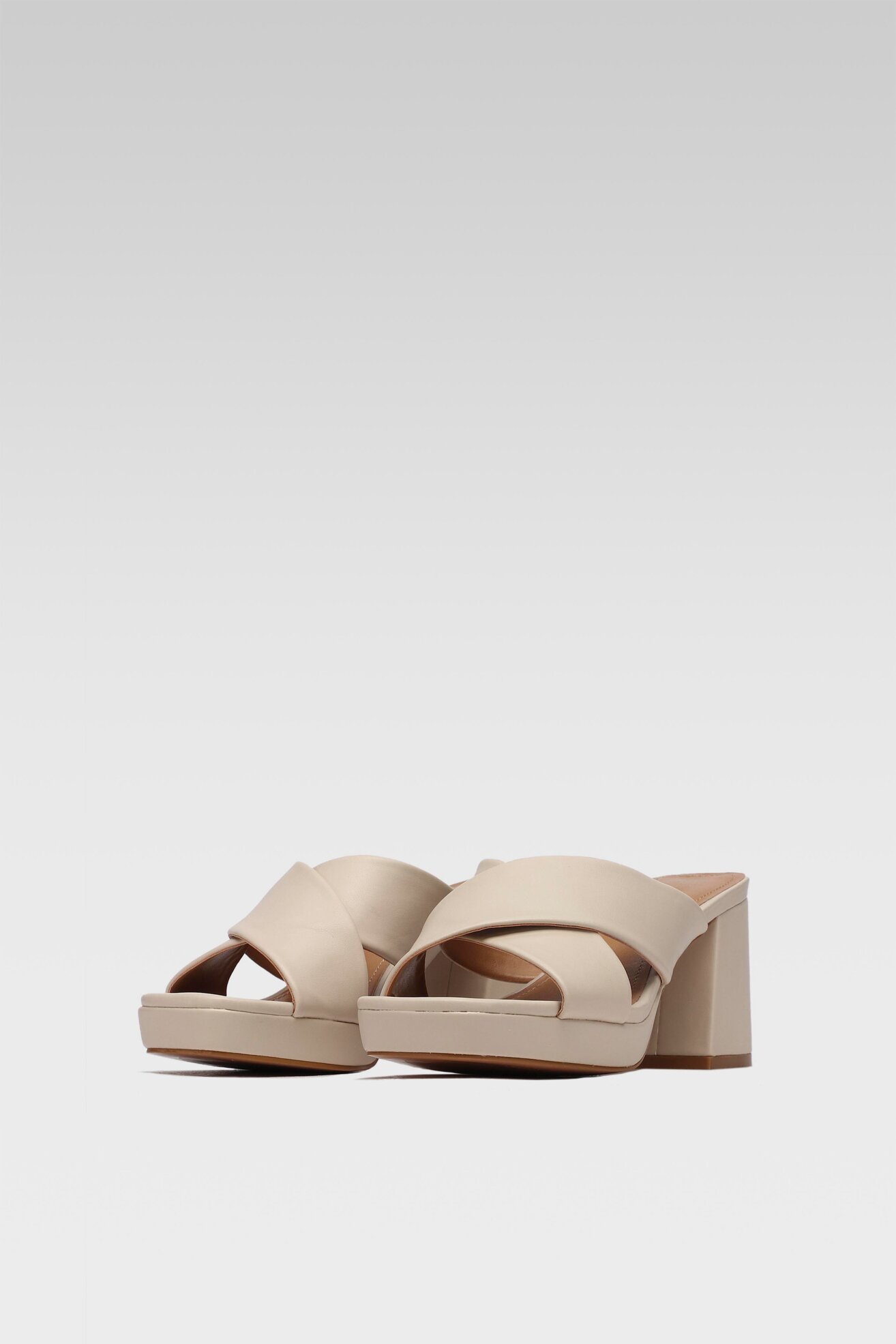 Klapki Jenny Fairy WYL2627-3 Beżowy