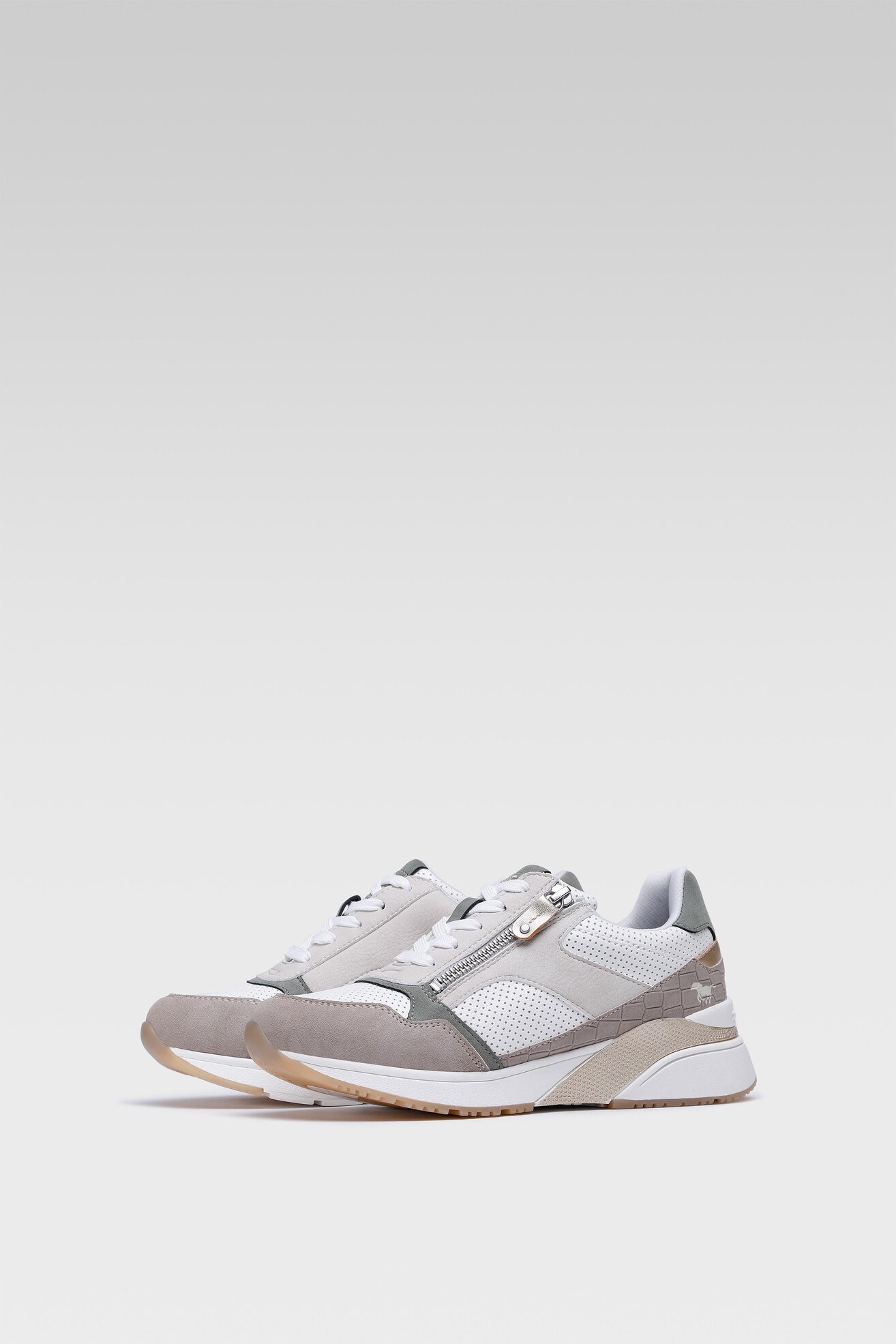 Mustang 1358-308, Scarpe da Ginnastica Donna