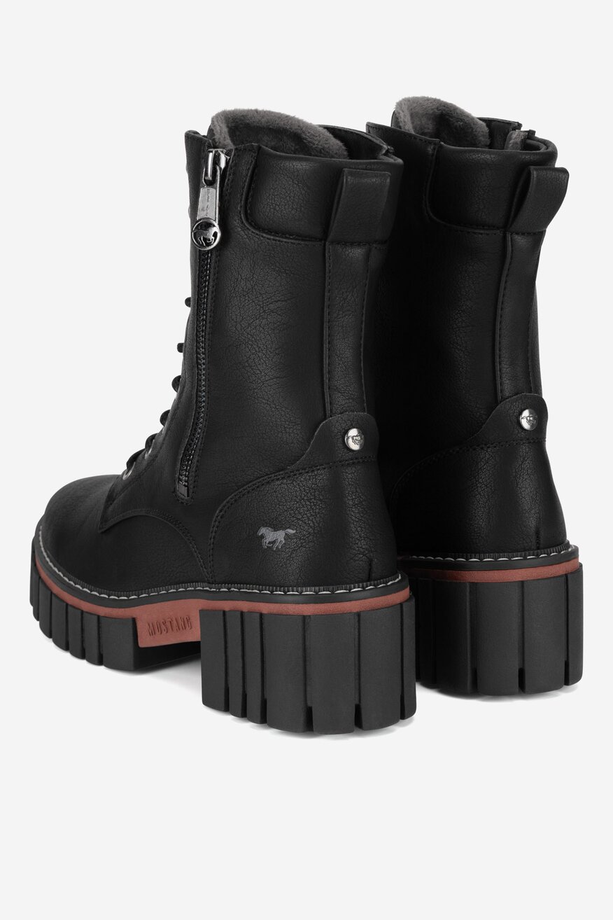 
                Csizma Mustang FEKETE - 5905588870753