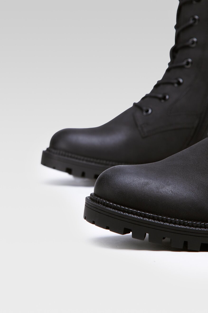 
                Clara Barson - Trzewiki ocieplane - 5904862215754