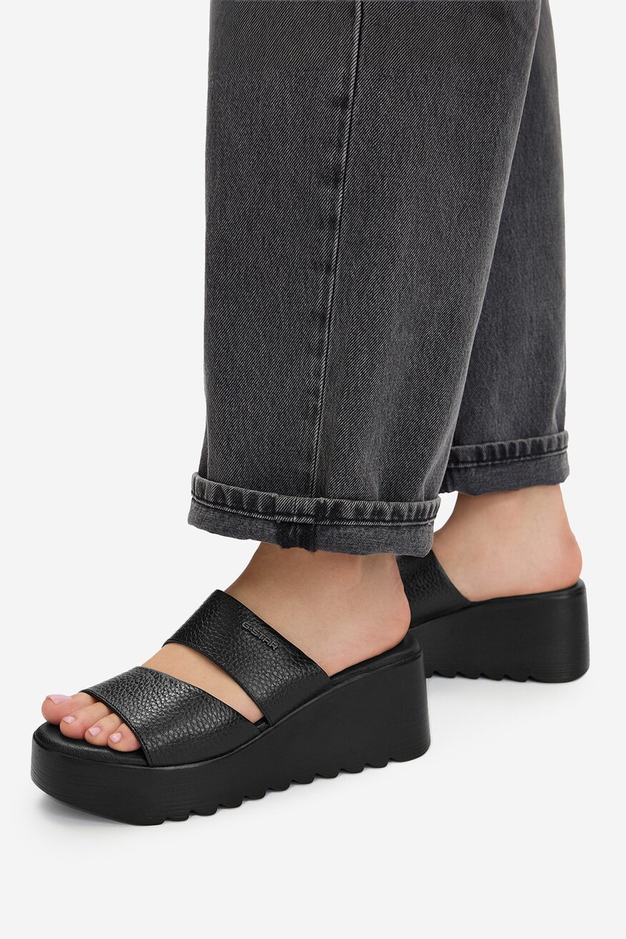 
                Шльопанець G-STAR RAW ЧОРНИЙ - 5906751904510