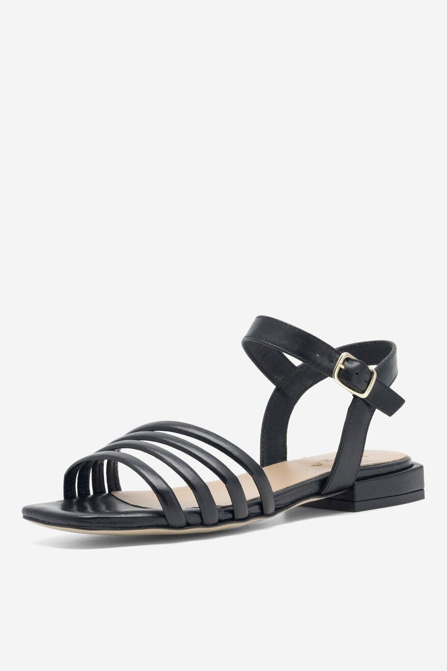 
                Badura - Skórzane sandały czarne - 5904862819464