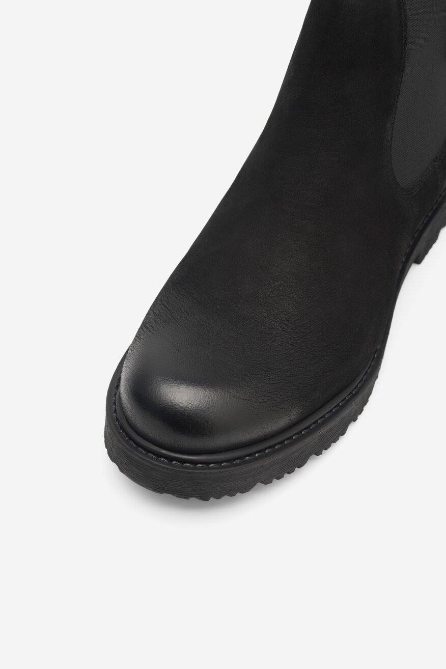 
                Kratke čizme Lasocki CRNA - 5904862918051