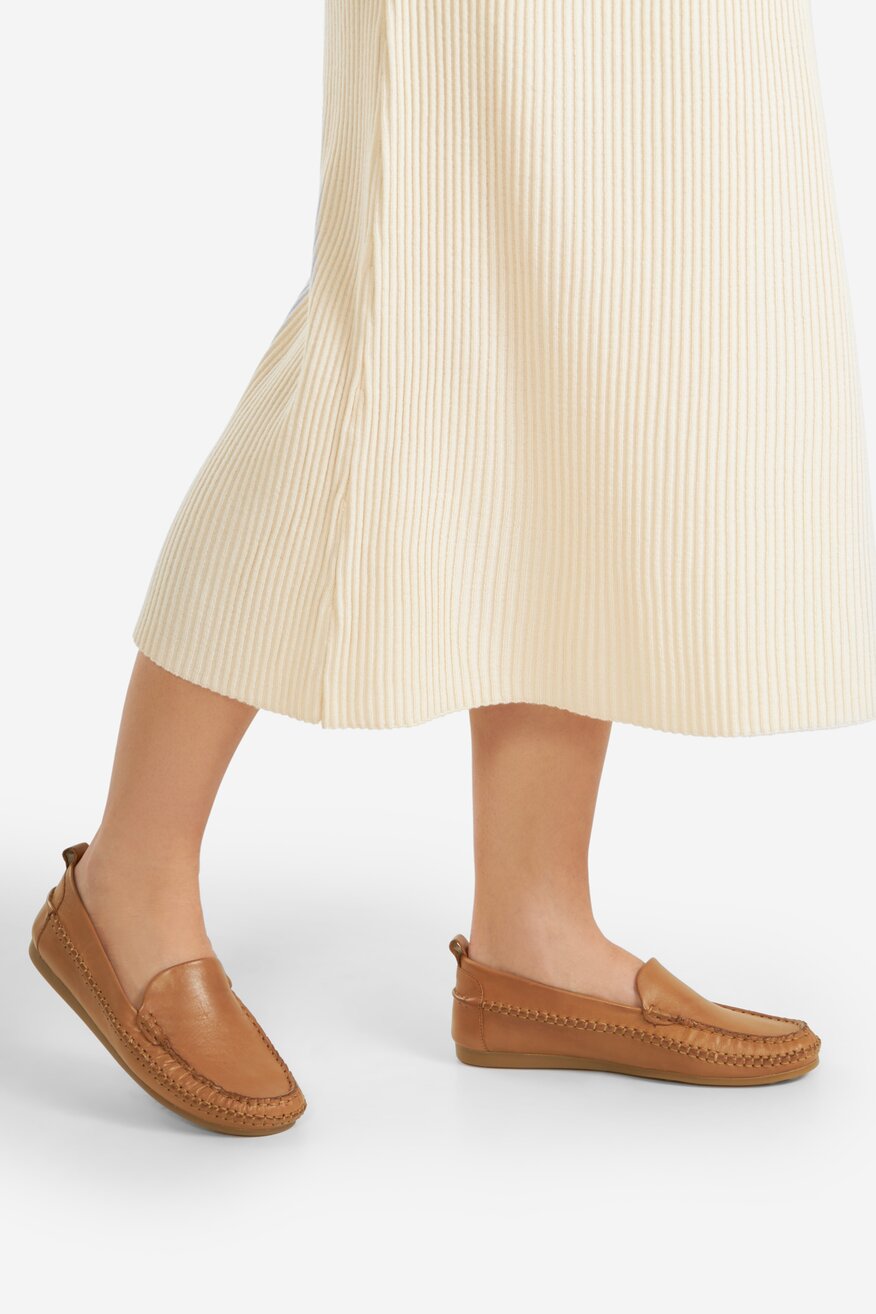 
                Мокасини Lasocki КАМЕЛ - 5904862309255