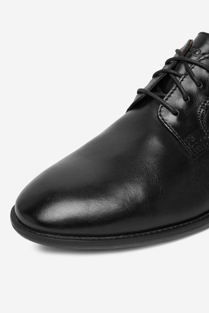 
                Félcipő Lasocki FEKETE - 5906751747995