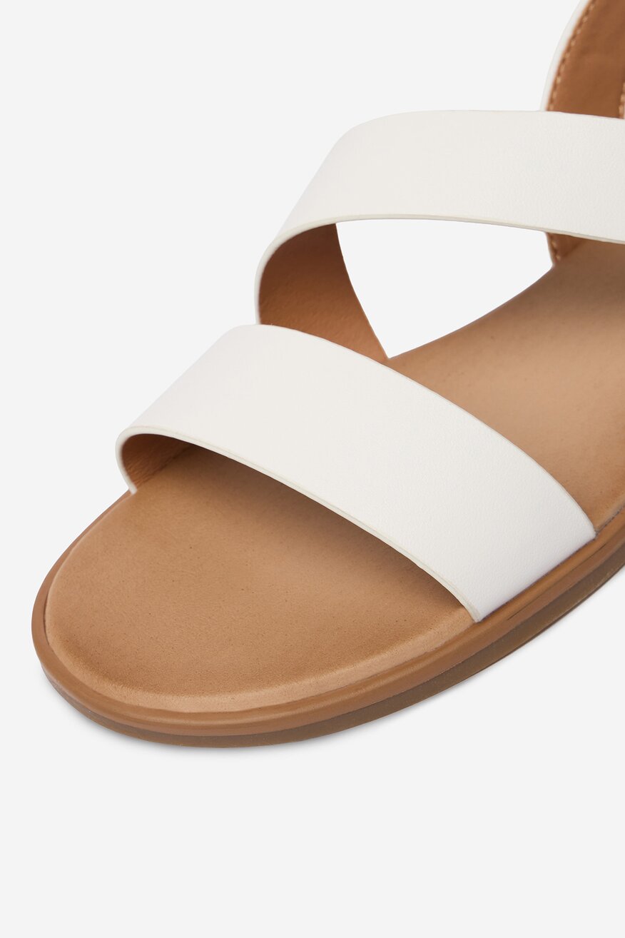 
                Jenny - Sandały - 5906751656310