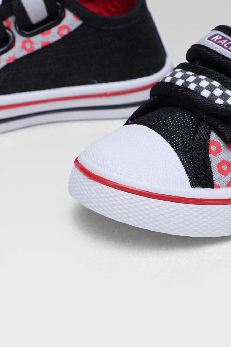 
                Cars - Trampki czarne na rzep - 5903698675565