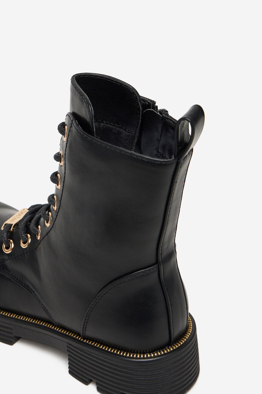 
                Черевики DeeZee ЧОРНИЙ - 5906751233610