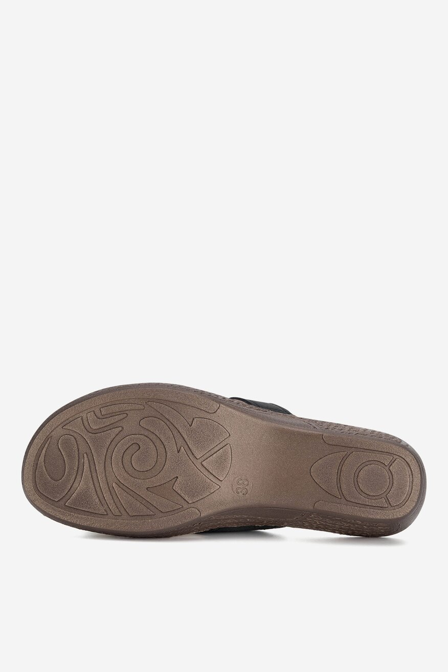 
                Flip-flop Inblu FEKETE - 5905588535591