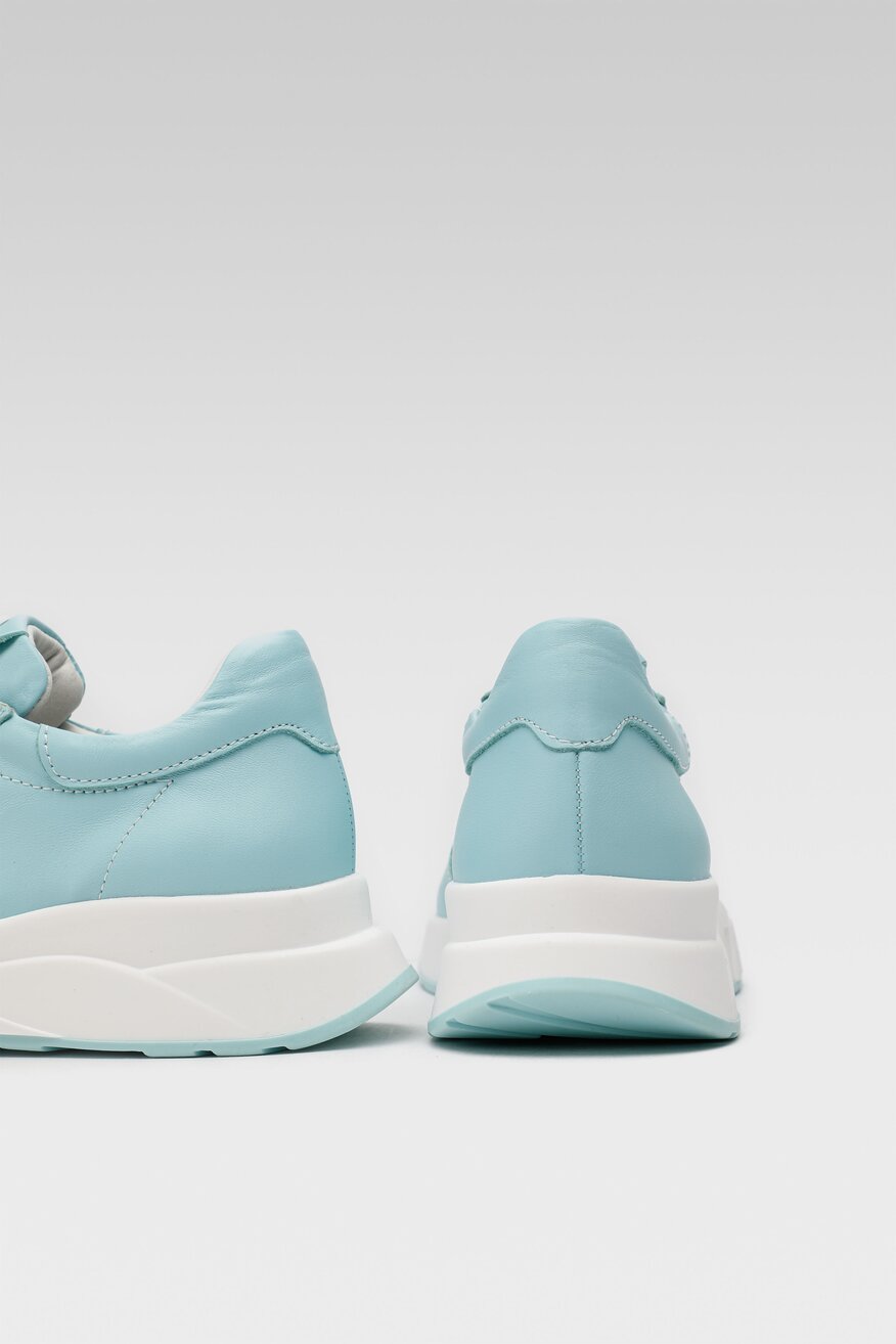 
                Togoshi - Skórzane sneakersy turkusowe - 5904248873035