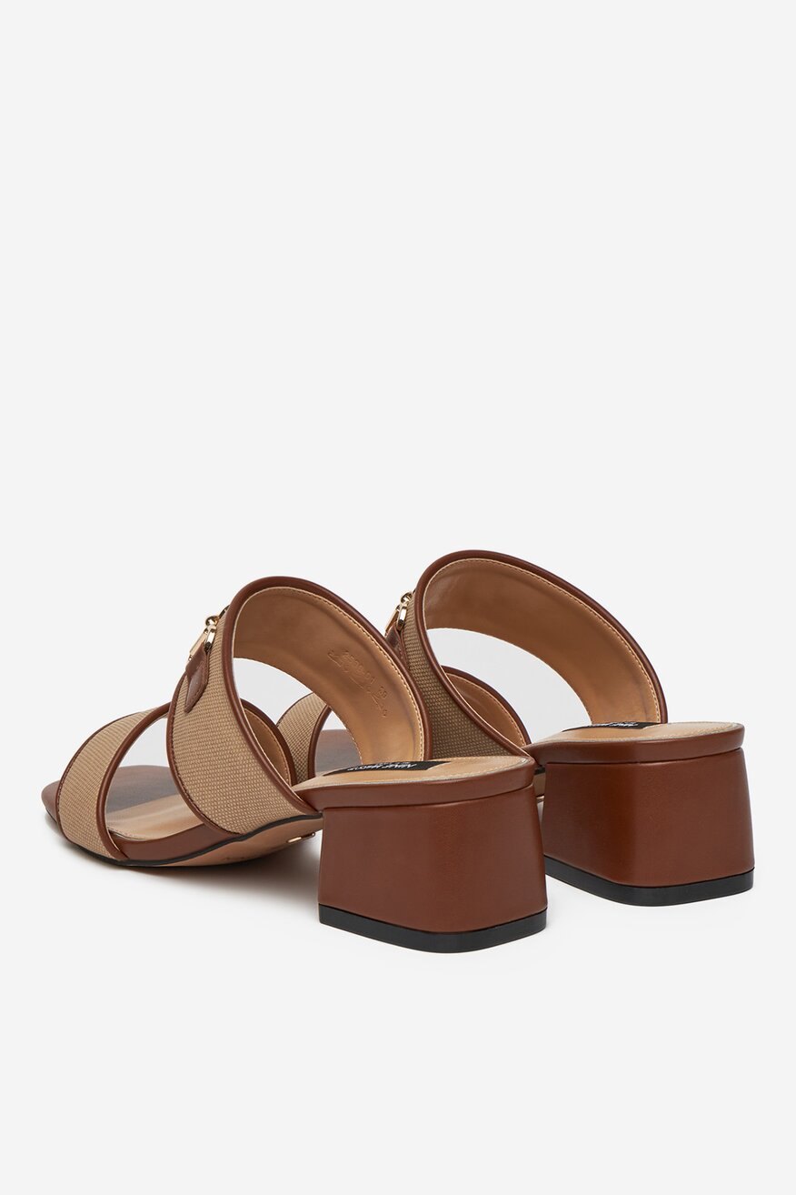 NINE WEST - Klapki na słupku - 5906751099513