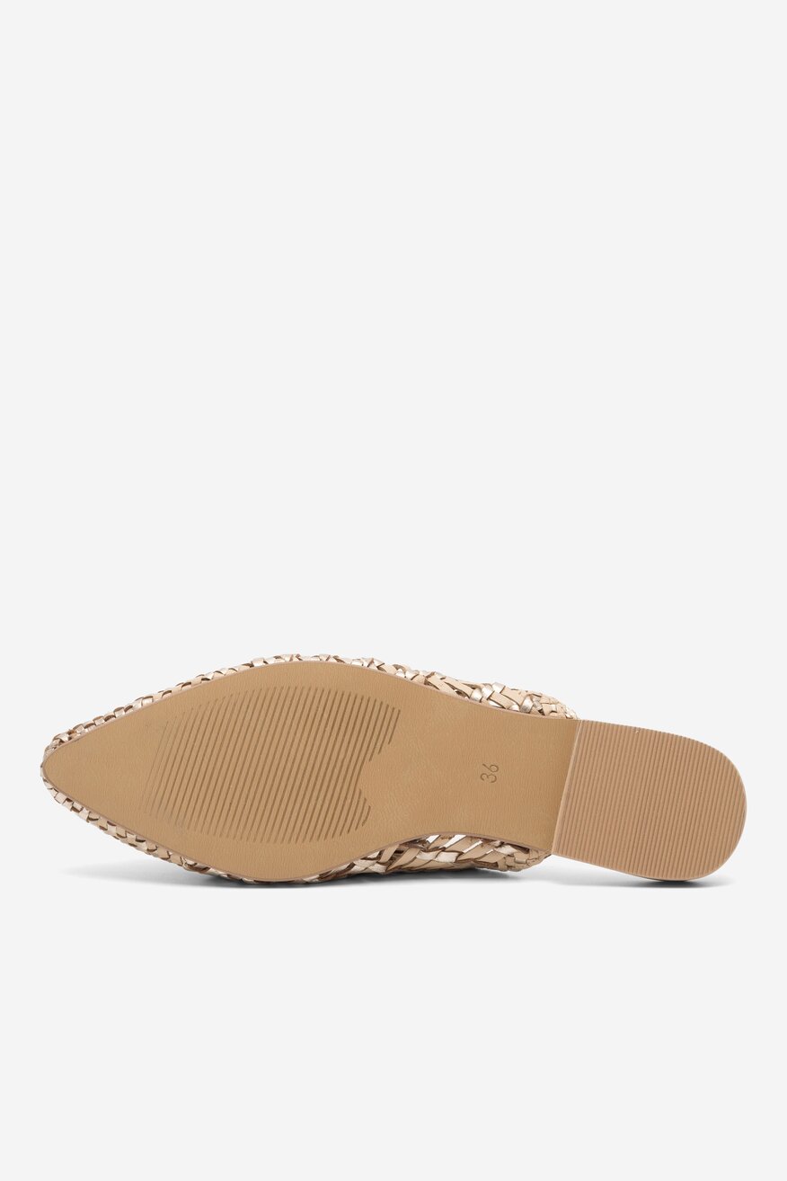 
                Шльопанець Lasocki БЕЖЕВИЙ - 5904862664781