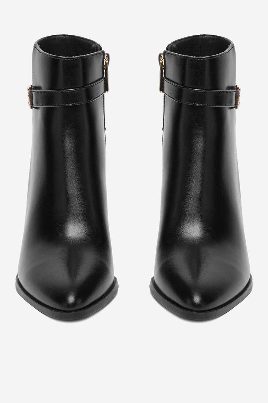 
                Ghete NINE WEST NEGRU - 5906751330531