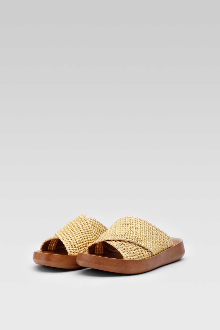 
                Jenny Fairy - Klapki na platformie - 5904248673291