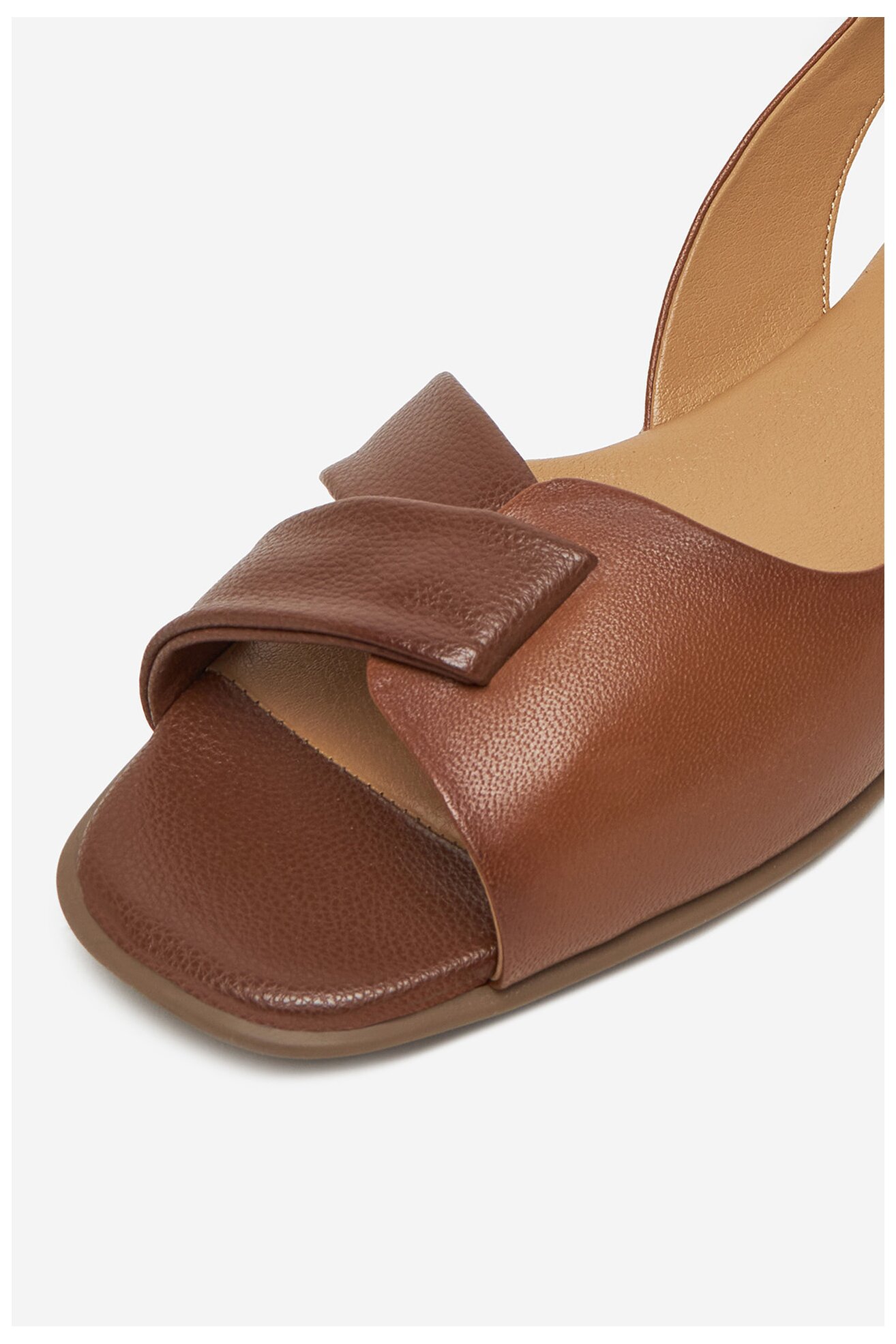 Сандали Lasocki WI23-FLOWER-03 КАМЕЛ