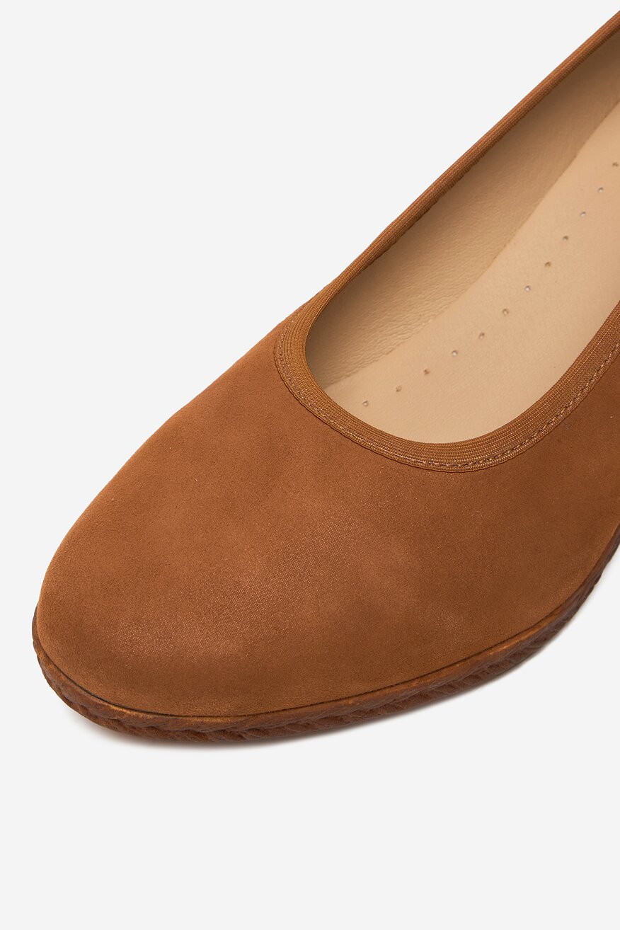 
                Напівчеревик Lasocki ВЕРБЛЮЖИЙ - 5906751750155