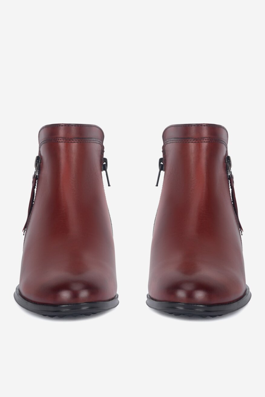 
                Боти Lasocki ТЪМНОЧЕРВЕН - 5906751291900