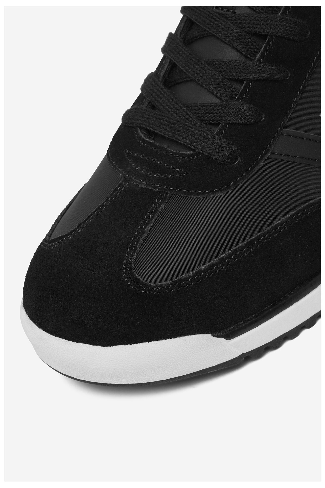 Сникърси GUESS JEANS CWBEO-DELAND-02 WE ЧЕРЕН