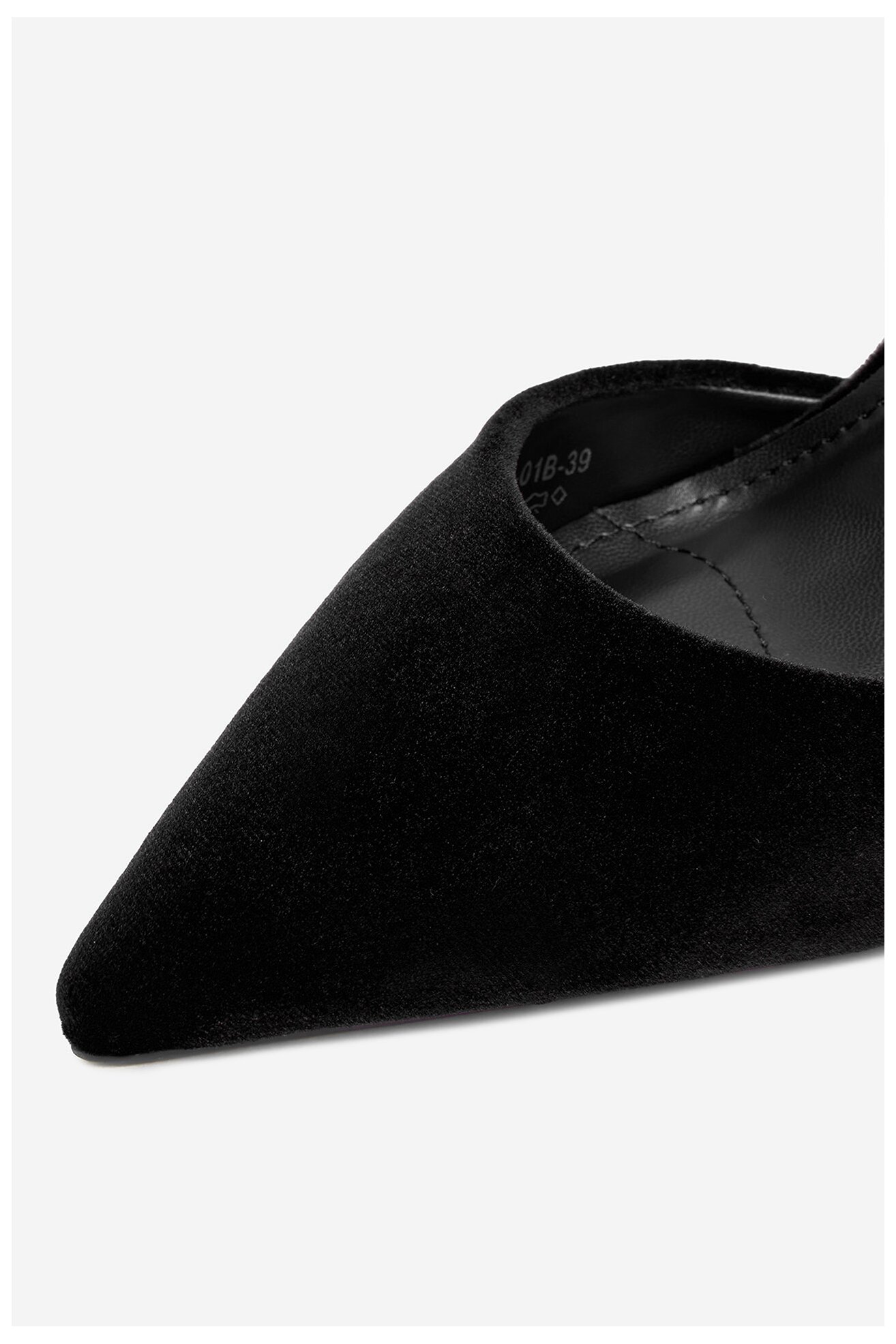 Körömcipő Juicy Couture EO-S4S96733-01B FEKETE