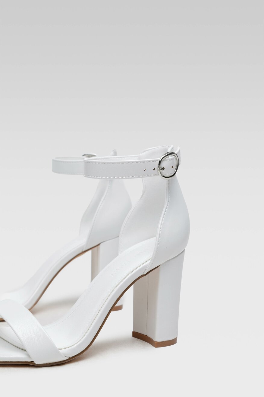 Jenny Fairy - Sandały pastelowe białe - 5904248650520