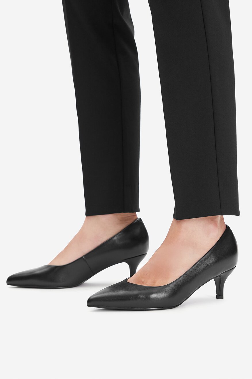Körömcipő Lasocki FEKETE - 5906751250341