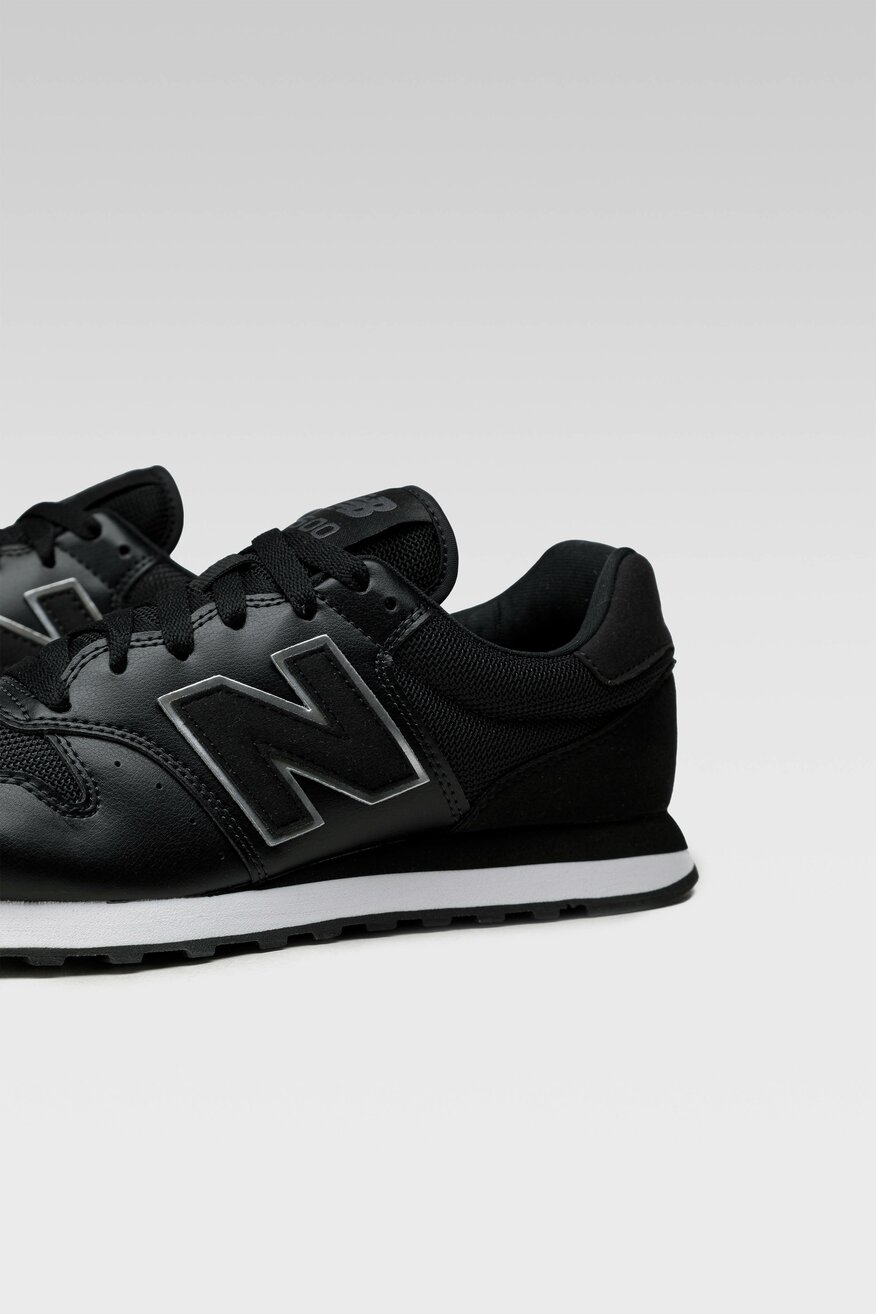 
                New Balance - Obuwie sportowe czarne sznurowane - 5903698714127