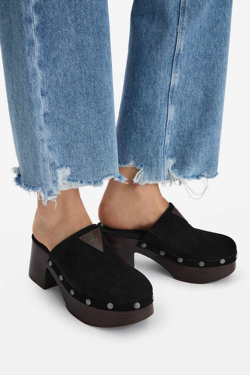 GUESS JEANS - Klapki skórzane - 5907964055822