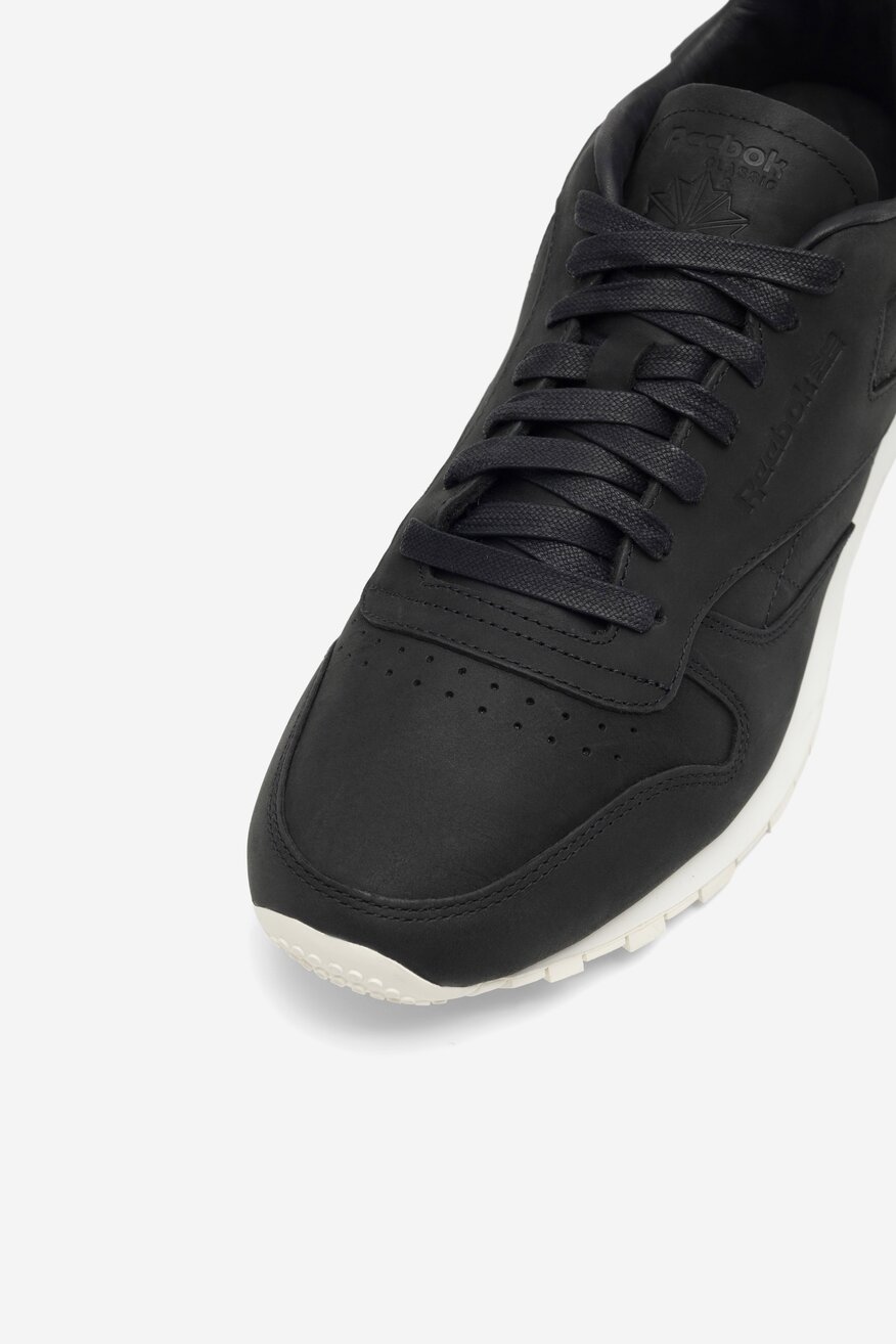 
                Reebok - CL LTHR LUX PW - 2230037930256