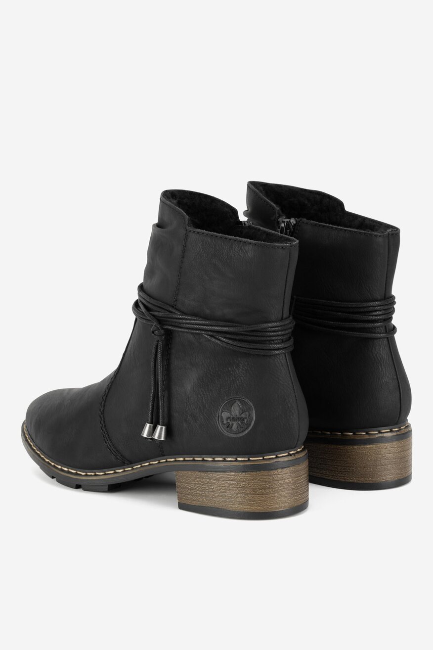 
                Bokacsizma Rieker FEKETE - 5905588801474