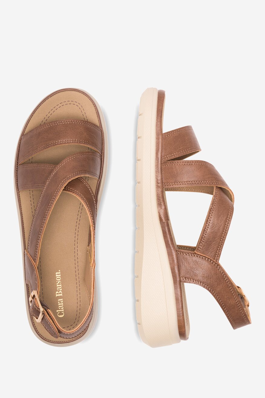 
                Clara Barson - Sandały na koturnie - 5905588589655